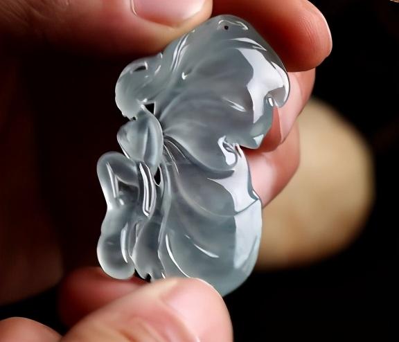 莫西沙铁锈皮图片漠西沙铁锈皮翡翠原石-第17张图片-翡翠网 莫西沙铁锈皮图片漠西沙铁锈皮翡翠原石-第17张图片-翡翠网