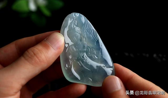 翡翠鉴别最简单方法翡翠原石玉石毛料图片-第8张图片-翡翠网 翡翠鉴别最简单方法翡翠原石玉石毛料图片-第8张图片-翡翠网