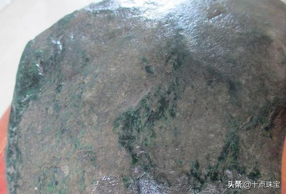 豆青种翡翠原石豆青种翡翠原石图片-第26张图片-翡翠网 豆青种翡翠原石豆青种翡翠原石图片-第26张图片-翡翠网