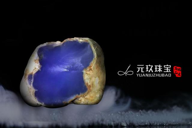 南齐翡翠原石的蟒带,南齐出什么品质的翡翠-第3张图片-翡翠网