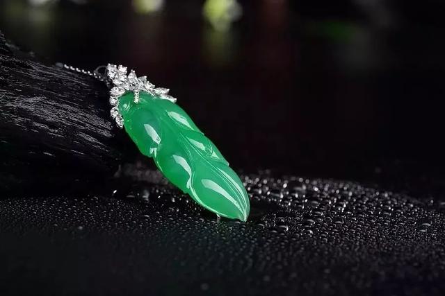 90年代翡翠价格,三十年前的翡翠价格-第9张图片-翡翠网 90年代翡翠价格,三十年前的翡翠价格-第9张图片-翡翠网