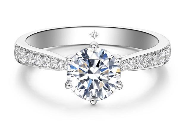 钻戒定制,定制戒指一生一次大概多少钱-第9张图片-翡翠网