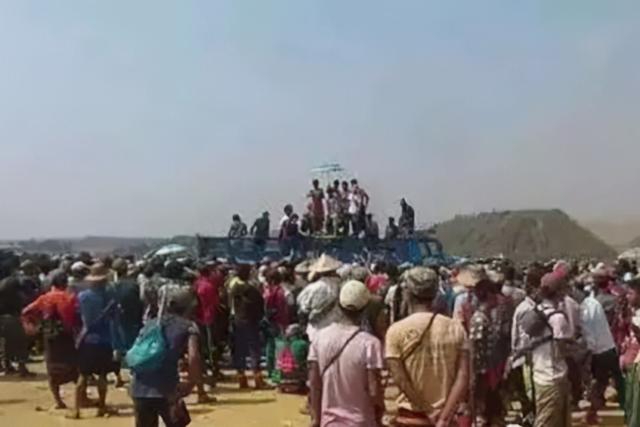 缅甸发现翡翠原石视频缅甸翡翠不是天然翡翠吗-第1张图片-翡翠网 缅甸发现翡翠原石视频缅甸翡翠不是天然翡翠吗-第1张图片-翡翠网