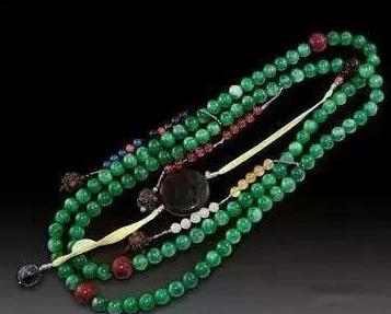 帝王绿翡翠手镯帝王绿翡翠图片及视频-第1张图片-翡翠网 帝王绿翡翠手镯帝王绿翡翠图片及视频-第1张图片-翡翠网