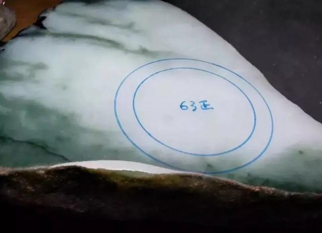 电视剧切翡翠原石的简单介绍-第8张图片-翡翠网 电视剧切翡翠原石的简单介绍-第8张图片-翡翠网