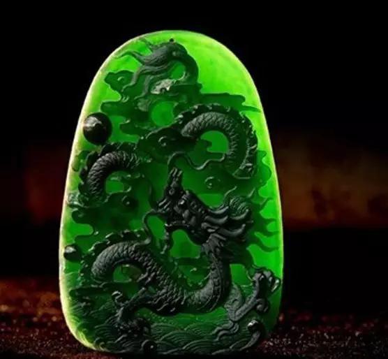 翡翠原石知识,广州翡翠知识-第7张图片-翡翠网 翡翠原石知识,广州翡翠知识-第7张图片-翡翠网