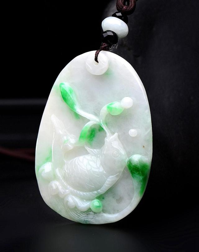 翡翠原石知识,广州翡翠知识-第14张图片-翡翠网 翡翠原石知识,广州翡翠知识-第14张图片-翡翠网