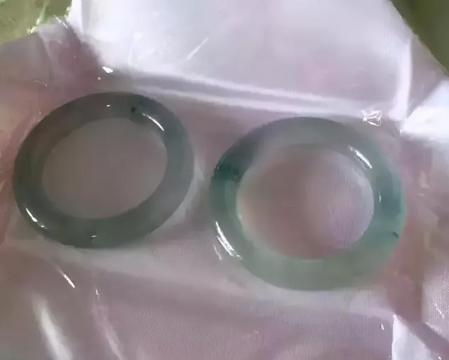 缅甸翡翠原石批发,60万翡翠原石视频-第7张图片-翡翠网 缅甸翡翠原石批发,60万翡翠原石视频-第7张图片-翡翠网