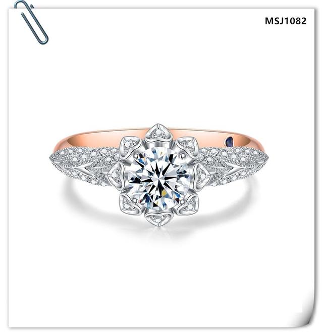 经典钻石戒指图片大全,各种钻石戒指款式介绍-第79张图片-翡翠网