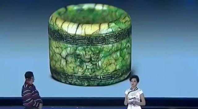 老翡翠扳指价格,出土老玉扳指价格-第13张图片-翡翠网 老翡翠扳指价格,出土老玉扳指价格-第13张图片-翡翠网