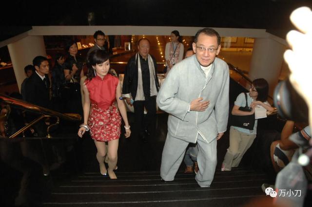 钻石豪门爱眉受伤钻石豪门爱眉牺牲清白-第16张图片-翡翠网 钻石豪门爱眉受伤钻石豪门爱眉牺牲清白-第16张图片-翡翠网