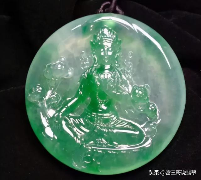 现在翡翠价格,一般多少钱可以买到真翡翠-第3张图片-翡翠网 现在翡翠价格,一般多少钱可以买到真翡翠-第3张图片-翡翠网