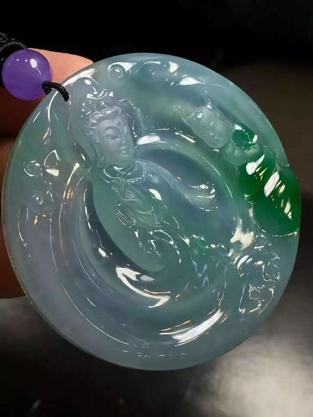 鉴别翡翠知识分享,翡翠鉴别最简单方法-第6张图片-翡翠网 鉴别翡翠知识分享,翡翠鉴别最简单方法-第6张图片-翡翠网