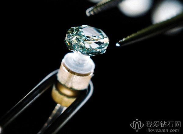 钻石透明度等级,钻石净度分级等级表图-第1张图片-翡翠网
