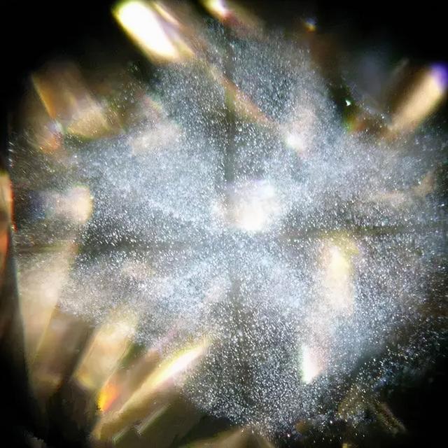 钻石牌香烟,十大好抽的烟排名-第4张图片-翡翠网