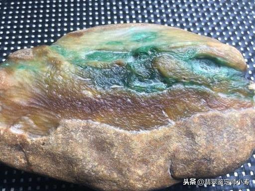 翡翠原石真品图解翡翠原石明料收藏-第2张图片-翡翠网 翡翠原石真品图解翡翠原石明料收藏-第2张图片-翡翠网