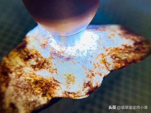 翡翠原石真品图解翡翠原石明料收藏-第3张图片-翡翠网 翡翠原石真品图解翡翠原石明料收藏-第3张图片-翡翠网