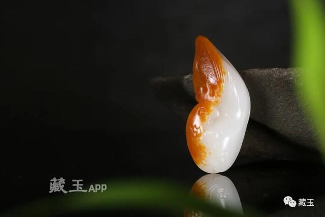 翡翠原石极品籽料图片翡翠石头图片大全集-第2张图片-翡翠网 翡翠原石极品籽料图片翡翠石头图片大全集-第2张图片-翡翠网