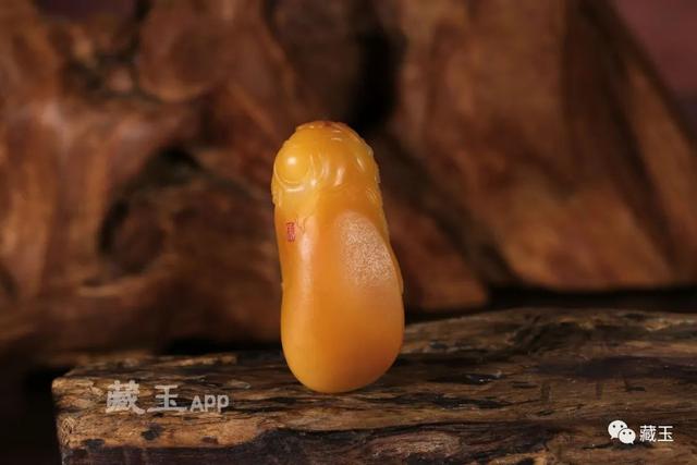 翡翠原石极品籽料图片翡翠石头图片大全集-第15张图片-翡翠网 翡翠原石极品籽料图片翡翠石头图片大全集-第15张图片-翡翠网