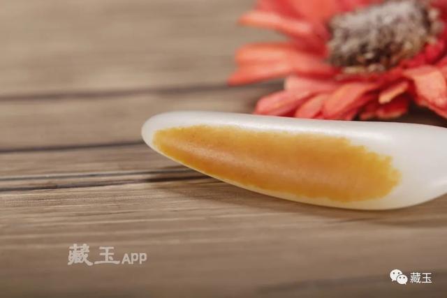 翡翠原石极品籽料图片翡翠石头图片大全集-第16张图片-翡翠网 翡翠原石极品籽料图片翡翠石头图片大全集-第16张图片-翡翠网