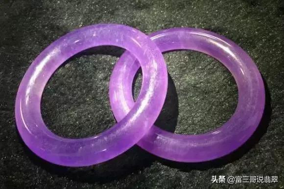 冰种翡翠鉴定老翡翠价格鉴定-第3张图片-翡翠网 冰种翡翠鉴定老翡翠价格鉴定-第3张图片-翡翠网