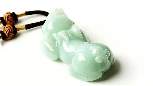 翡翠命好不好翡翠风水知识大全-第18张图片-翡翠网 翡翠命好不好翡翠风水知识大全-第18张图片-翡翠网