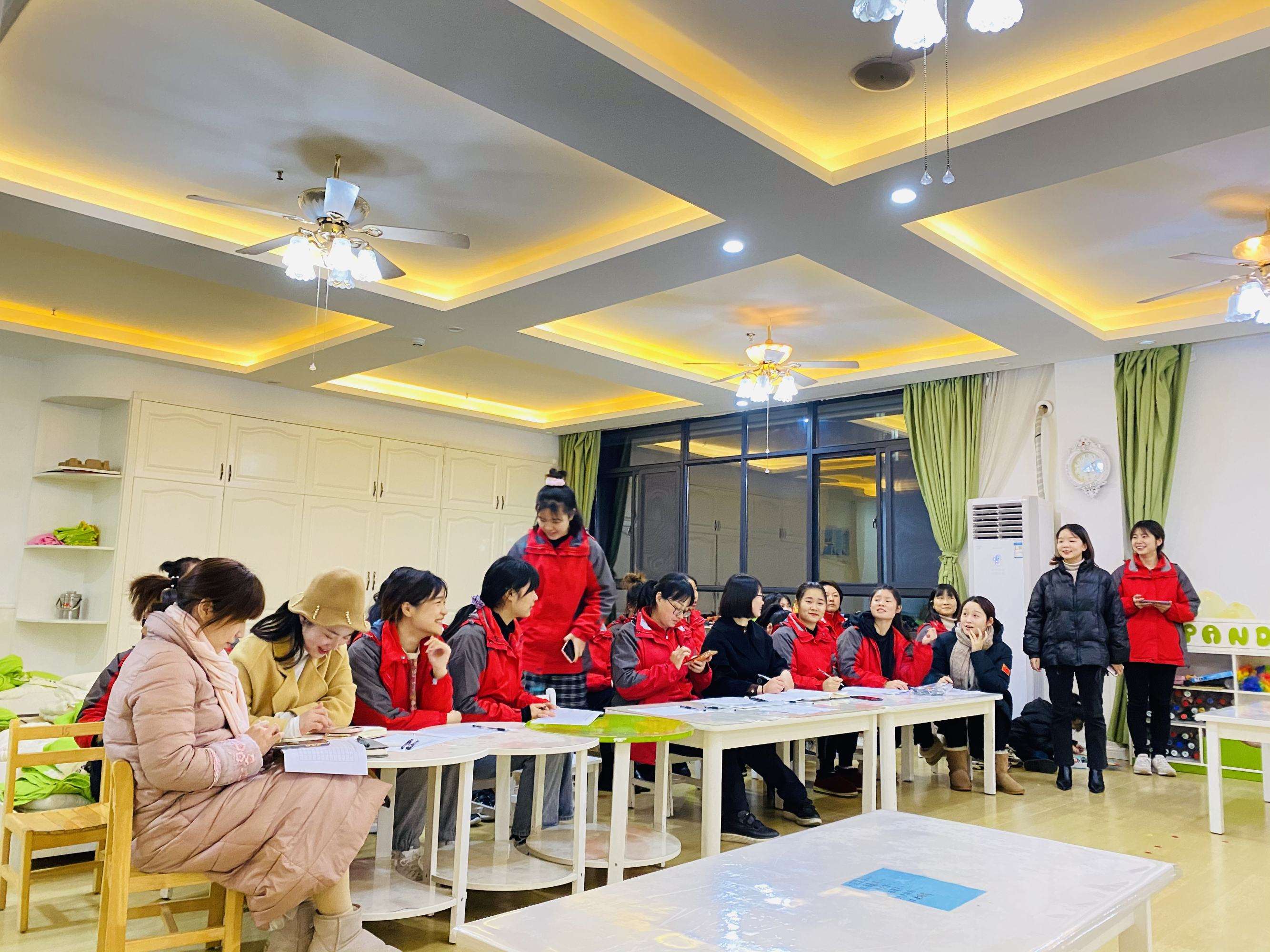 雷锋日知识题库,滕翡翠知识竞赛-第2张图片-翡翠网 雷锋日知识题库,滕翡翠知识竞赛-第2张图片-翡翠网