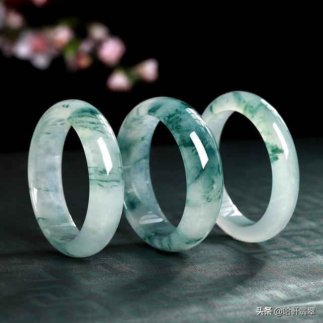 目前翡翠手镯价格,翡翠手镯什么颜色价格-第10张图片-翡翠网