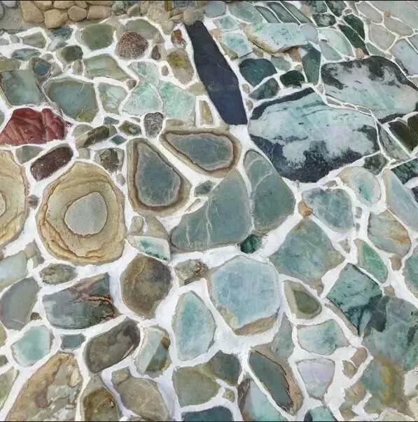 翡翠砖头料原石图片的简单介绍-第4张图片-翡翠网