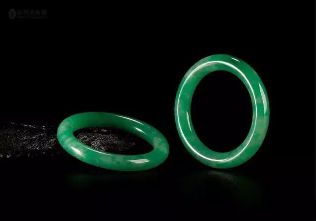 翡翠手镯12种颜情感
侣翡翠手镯图片大全-第13张图片-翡翠网 翡翠手镯12种颜情感
侣翡翠手镯图片大全-第13张图片-翡翠网