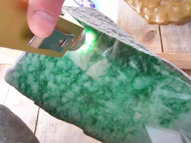 缅甸哪个城市批发翡翠缅甸翡翠会卡知识-第22张图片-翡翠网 缅甸哪个城市批发翡翠缅甸翡翠会卡知识-第22张图片-翡翠网