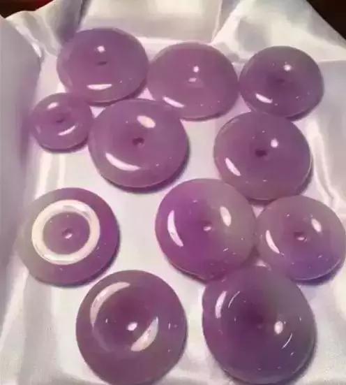 缅甸哪个城市批发翡翠缅甸翡翠会卡知识-第24张图片-翡翠网 缅甸哪个城市批发翡翠缅甸翡翠会卡知识-第24张图片-翡翠网