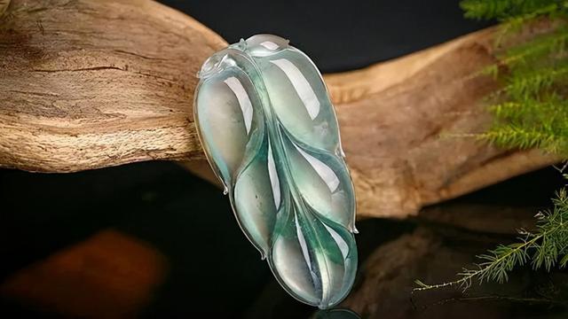 翡翠玉器珠宝知识大全翡翠a货吊坠价格-第2张图片-翡翠网 翡翠玉器珠宝知识大全翡翠a货吊坠价格-第2张图片-翡翠网