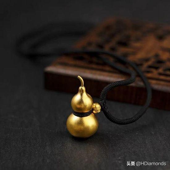 最新款的黄金戒指图片,适合年轻人的黄金戒指女款式-第20张图片-翡翠网 最新款的黄金戒指图片,适合年轻人的黄金戒指女款式-第20张图片-翡翠网