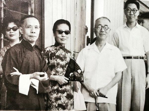 爱翡翠知识偶像,喜欢收藏翡翠的女明星-第7张图片-翡翠网 爱翡翠知识偶像,喜欢收藏翡翠的女明星-第7张图片-翡翠网