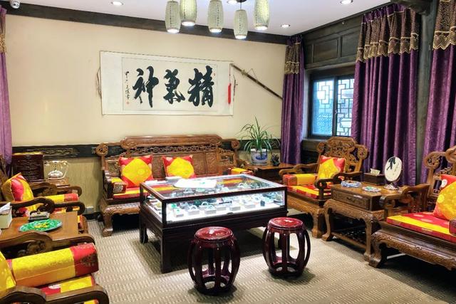 翡翠老字号价格洋河老字号元字号价格-第27张图片-翡翠网