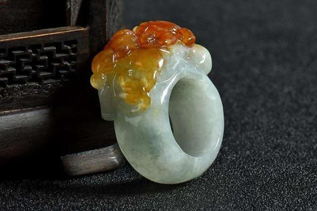 冰糯种翡翠a货什么意思,a货冰糯种翡翠价格-第2张图片-翡翠网 冰糯种翡翠a货什么意思,a货冰糯种翡翠价格-第2张图片-翡翠网