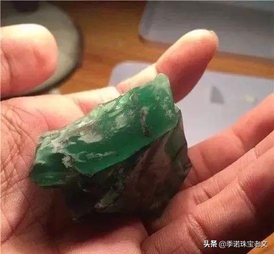 南京翡翠原石价值,翡翠原石的价值-第3张图片-翡翠网