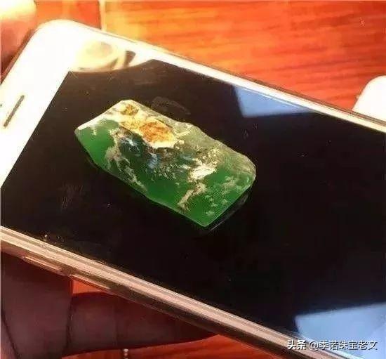 南京翡翠原石价值,翡翠原石的价值-第4张图片-翡翠网