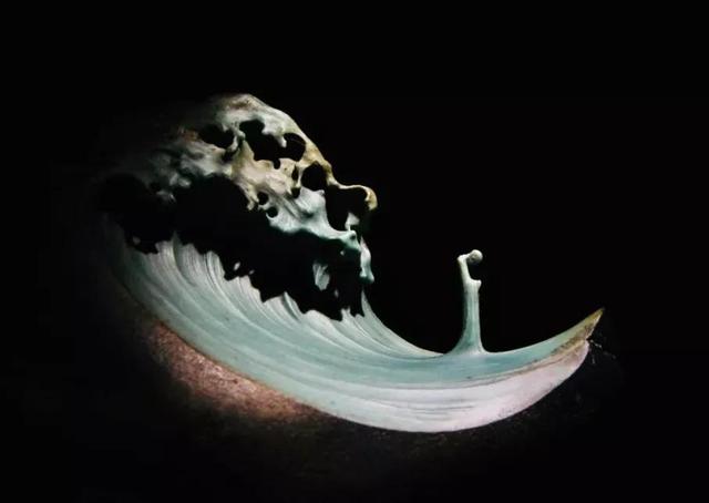 翡翠手镯能养出来吗,找个能教翡翠知识的师傅-第2张图片-翡翠网 翡翠手镯能养出来吗,找个能教翡翠知识的师傅-第2张图片-翡翠网