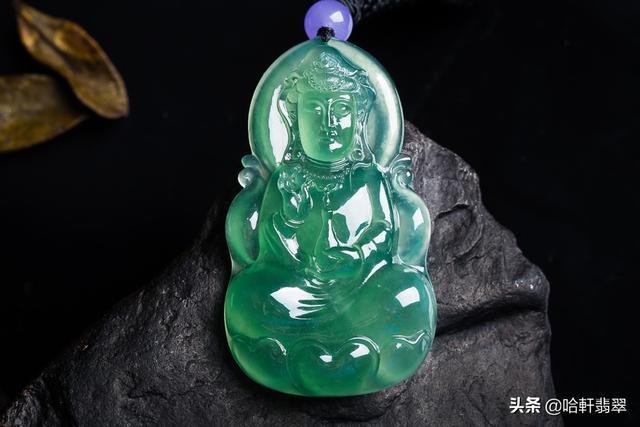 芙蓉种翡翠是冰糯种吗芙蓉冰翡翠价格-第2张图片-翡翠网 芙蓉种翡翠是冰糯种吗芙蓉冰翡翠价格-第2张图片-翡翠网