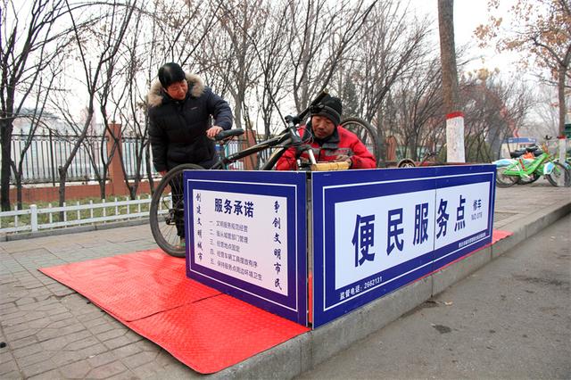 德隆翡翠市场地摊价格,翡翠原石哪里买-第2张图片-翡翠网 德隆翡翠市场地摊价格,翡翠原石哪里买-第2张图片-翡翠网