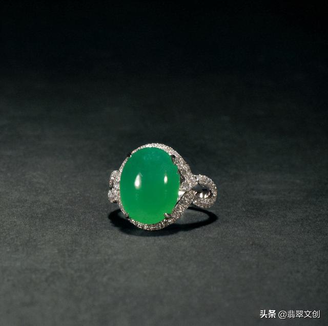 翡翠是什么结构的材料,翡翠知识结构-第1张图片-翡翠网 翡翠是什么结构的材料,翡翠知识结构-第1张图片-翡翠网