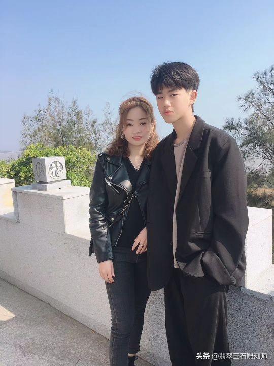 梦到自己买翡翠镯子,梦见卖翡翠手镯-第14张图片-翡翠网 梦到自己买翡翠镯子,梦见卖翡翠手镯-第14张图片-翡翠网