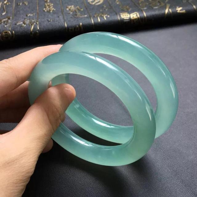 翡翠原石莫西沙龙珠莫西沙翡翠原石价格-第6张图片-翡翠网 翡翠原石莫西沙龙珠莫西沙翡翠原石价格-第6张图片-翡翠网