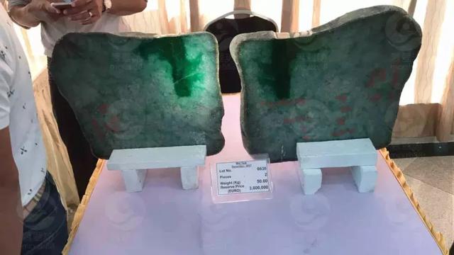 翡翠原石上的编号翡翠原石赌石技巧图解-第23张图片-翡翠网 翡翠原石上的编号翡翠原石赌石技巧图解-第23张图片-翡翠网