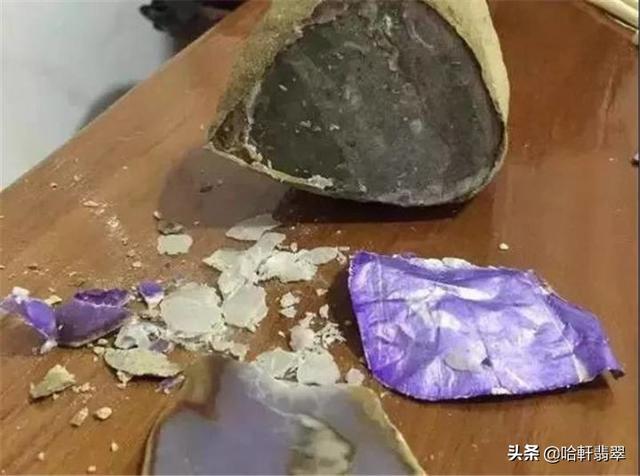 翡翠原石造假视频翡翠造假大揭秘视频-第7张图片-翡翠网 翡翠原石造假视频翡翠造假大揭秘视频-第7张图片-翡翠网