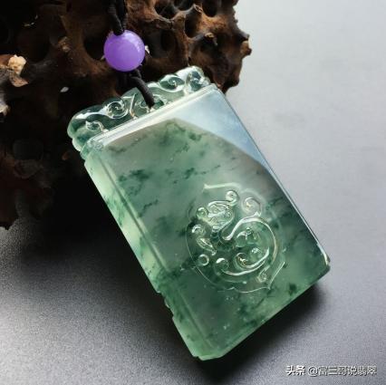 生活中翡翠百科小知识关于翡翠原石的知识大全-第4张图片-翡翠网 生活中翡翠百科小知识关于翡翠原石的知识大全-第4张图片-翡翠网