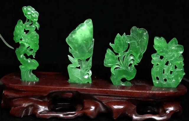 翡翠摆件图片大全价格翡翠摆件价格多少钱-第2张图片-翡翠网 翡翠摆件图片大全价格翡翠摆件价格多少钱-第2张图片-翡翠网
