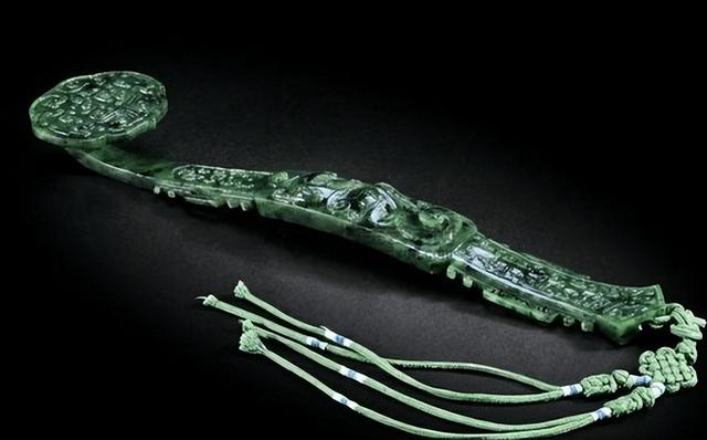 翡翠摆件图片大全价格翡翠摆件价格多少钱-第3张图片-翡翠网 翡翠摆件图片大全价格翡翠摆件价格多少钱-第3张图片-翡翠网